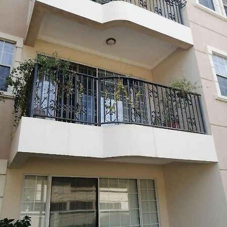 Tricia'S Place - One Family At A Time Apartment Accra Bagian luar foto