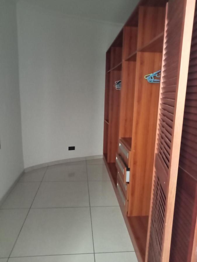 Tricia'S Place - One Family At A Time Apartment Accra Bagian luar foto