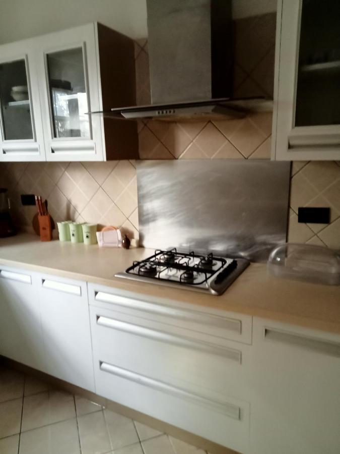 Tricia'S Place - One Family At A Time Apartment Accra Bagian luar foto