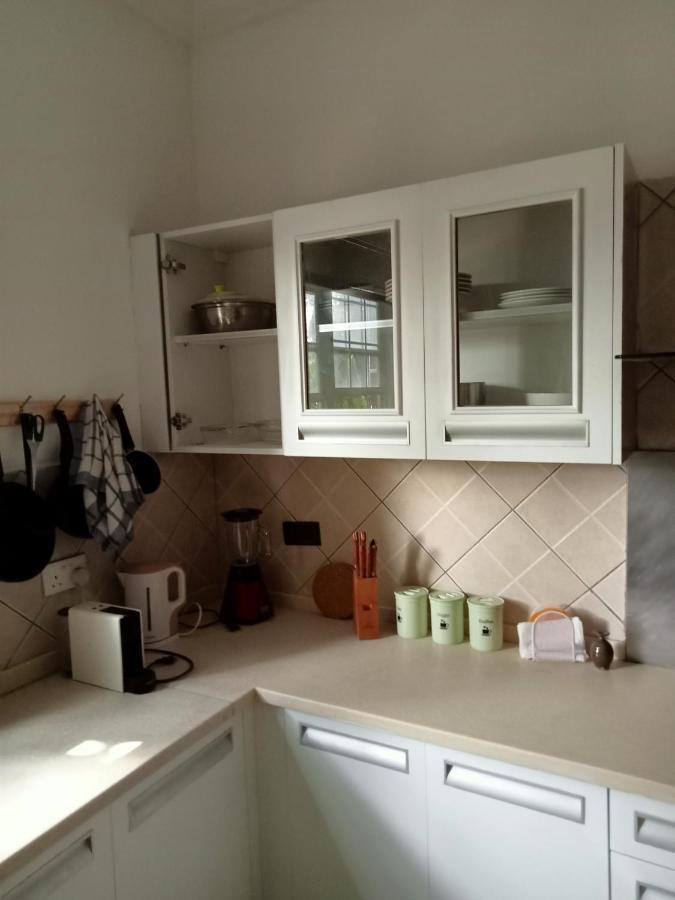 Tricia'S Place - One Family At A Time Apartment Accra Bagian luar foto